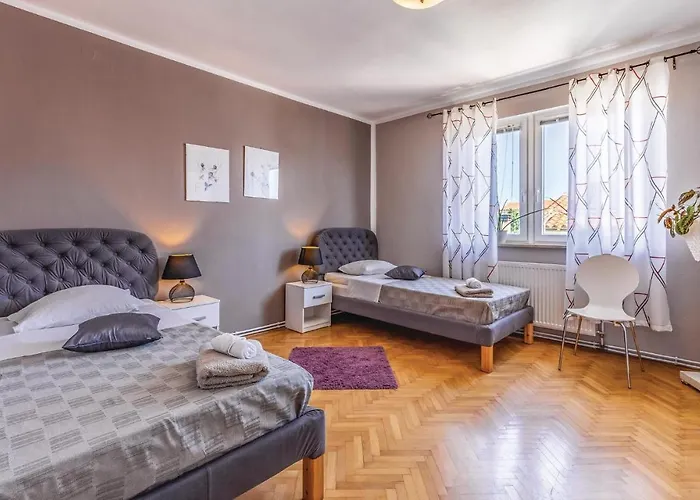 Διαμέρισμα Amazing In With Wifi Πούλα